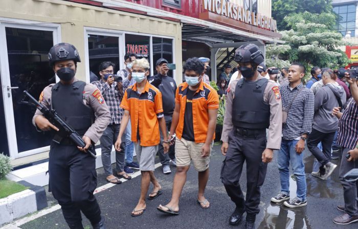 Polisi Tetapkan 3 Tersangka soal Tawuran di Jembatan Suroboyo Polisi Tetapkan 3 Tersangka soal Tawuran di Jembatan Suroboyo