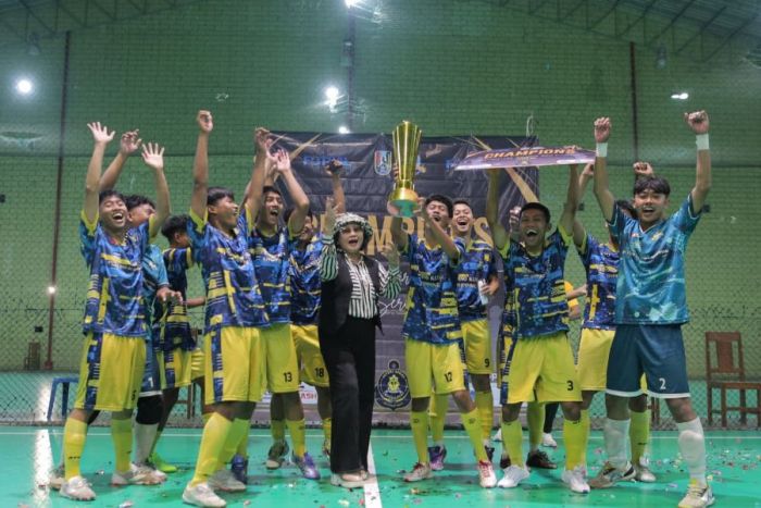 Meriah dan Sengit, Turnamen Futsal Elano Anniversary Tournament 2025 Sukses Digelar di Tuban Meriah dan Sengit, Turnamen Futsal Elano Anniversary Tournament 2025 Sukses Digelar di Tuban