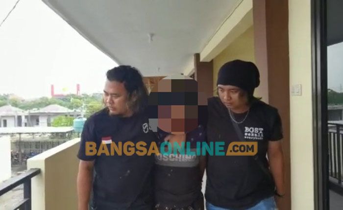 DPO Sejak 2021, Pelaku Pencabulan di Kedungdung Sampang Akhirnya Ditangkap DPO Sejak 2021, Pelaku Pencabulan di Kedungdung Sampang Akhirnya Ditangkap