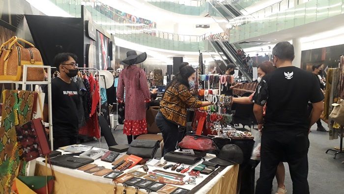 Ada Produk UMKM Binaan Pemkot Surabaya di Man Fashion Style 2021