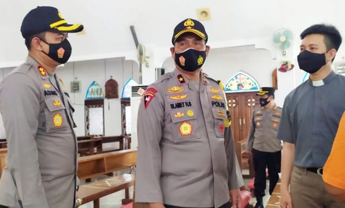 Pastikan Keamanan Natal 2020, Wakapolda Jatim Kunjungi Gereja di Jombang