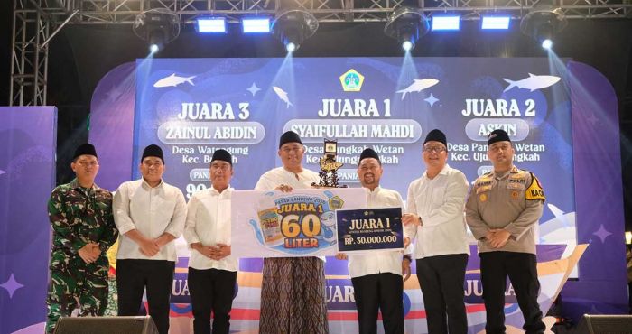 Bandeng Kawak 114 Cm Menang Kontes, Pecahkan Rekor Pasar Bandeng Gresik