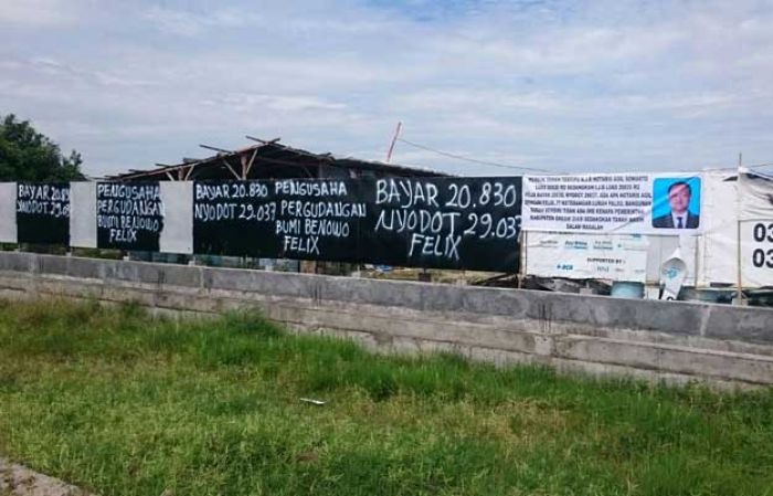 Ilegal, Dispol PP dan Kecamatan Kebomas Awasi Gudang Milik PT. Pergudangan Bumi Benowo Felix Ilegal, Dispol PP dan Kecamatan Kebomas Awasi Gudang Milik PT. Pergudangan Bumi Benowo Felix