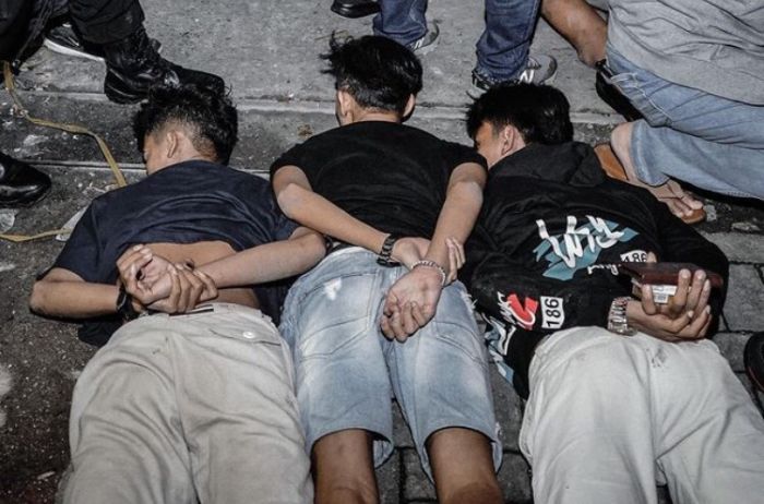 Warga Surabaya Resah Gangster, 26 Orang Ditangkap Polisi, Benarkah Anggota Perguruan Silat? Warga Surabaya Resah Gangster, 26 Orang Ditangkap Polisi, Benarkah Anggota Perguruan Silat?