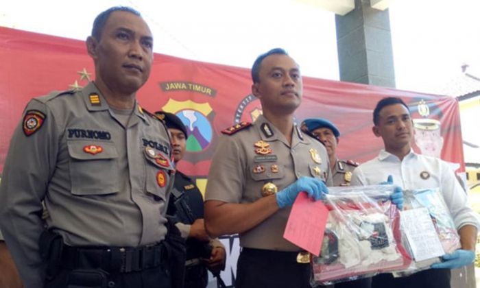 Jadi Kos-kosan Plus-plus, Mami Kos di Ngasem Kediri Diamankan Polisi Jadi Kos-kosan Plus-plus, Mami Kos di Ngasem Kediri Diamankan Polisi