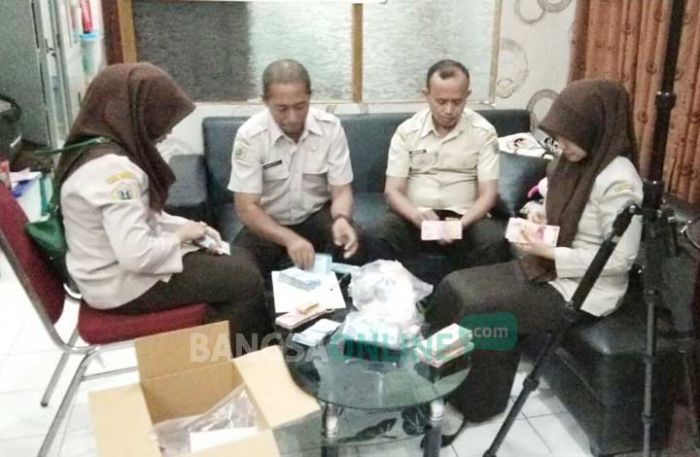 Pasca OTT Pejabat BPPKAD Gresik, 8 Pejabat Dipulangkan, 4 Ditahan