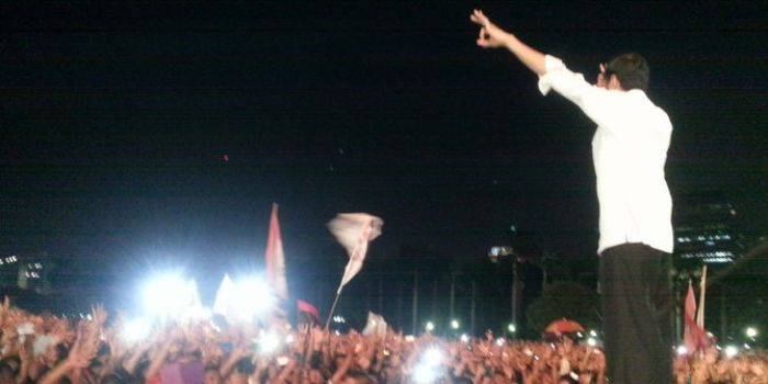 Jokowi: Saya Maghriban Dulu, Ini Udah Pada Maghrib Belum? Jokowi: Saya Maghriban Dulu, Ini Udah Pada Maghrib Belum?