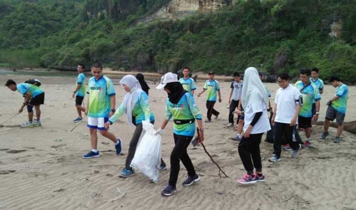 Clean Up Day Serentak 22 Provinsi se-Indonesia Clean Up Day Serentak 22 Provinsi se-Indonesia