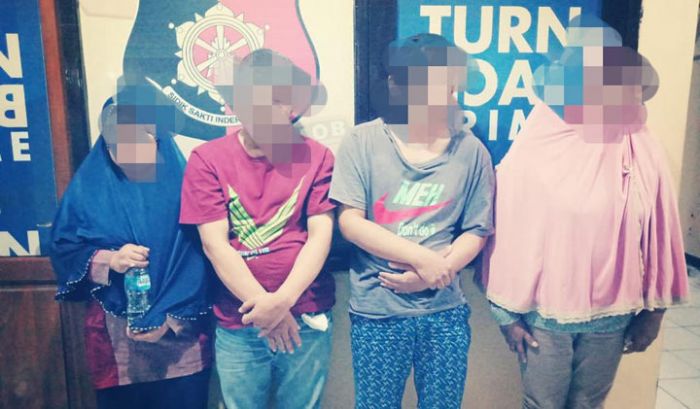 Komplotan Copet Antar Kota yang Beraksi di Alun-alun Ngawi Berhasil Dibekuk Komplotan Copet Antar Kota yang Beraksi di Alun-alun Ngawi Berhasil Dibekuk