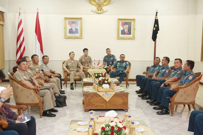 Pangkoarmada II Terima Kunjungan Kerja Kasal Korsel Pangkoarmada II Terima Kunjungan Kerja Kasal Korsel