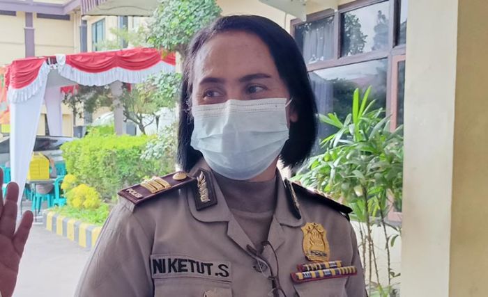 Jual Miras, 2 Pria Asal Pakunden dan Grogol Diamankan Polisi Jual Miras, 2 Pria Asal Pakunden dan Grogol Diamankan Polisi