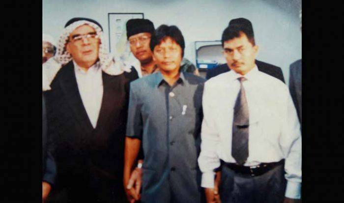 Urai Kemacetan di Tugu Manyar dan Duduksampeyan, Tokoh Masyarakat Minta Pemerintah Bangun Flyover Urai Kemacetan di Tugu Manyar dan Duduksampeyan, Tokoh Masyarakat Minta Pemerintah Bangun Flyover