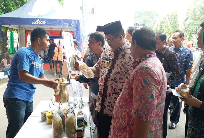 Disperinaker Bangkalan Gelar Pameran UMKM Mamin Hasil Olahan dan Job Fair Disperinaker Bangkalan Gelar Pameran UMKM Mamin Hasil Olahan dan Job Fair