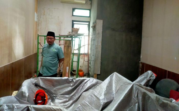 Mas Dion Pantau Pembangunan Area Kantor DPRD Pasuruan Mas Dion Pantau Pembangunan Area Kantor DPRD Pasuruan