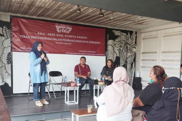 Komisi D DPRD Kota Surabaya Gelar Nongkrong Kreatif Bersama Para Pemuda Komisi D DPRD Kota Surabaya Gelar Nongkrong Kreatif Bersama Para Pemuda