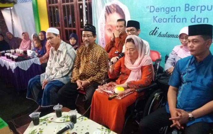 Bukber di Gereja Bareng Jombang, Sinta Nuriyah: Keragaman Membuat Kita Kaya Bukber di Gereja Bareng Jombang, Sinta Nuriyah: Keragaman Membuat Kita Kaya