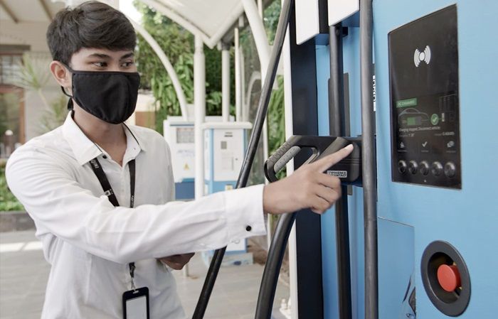 Penjualan Mobil Listrik Meningkat, PLN Cari Mitra Usaha untuk Bangun SPKLU Penjualan Mobil Listrik Meningkat, PLN Cari Mitra Usaha untuk Bangun SPKLU