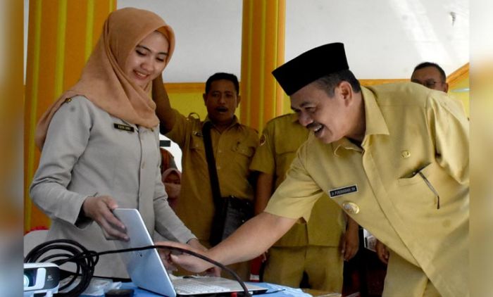 Cegah Corona, Kantor Pemkab, Kecamatan, Desa, dan Sekolah di Mojokerto Disemprot Disinfektan Cegah Corona, Kantor Pemkab, Kecamatan, Desa, dan Sekolah di Mojokerto Disemprot Disinfektan