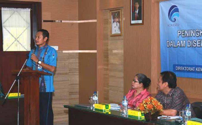 Kemenkominfo Segera Lengkapi Nelayan dengan Alat Pencari Ikan dan Pendeteksi Cuaca Kemenkominfo Segera Lengkapi Nelayan dengan Alat Pencari Ikan dan Pendeteksi Cuaca