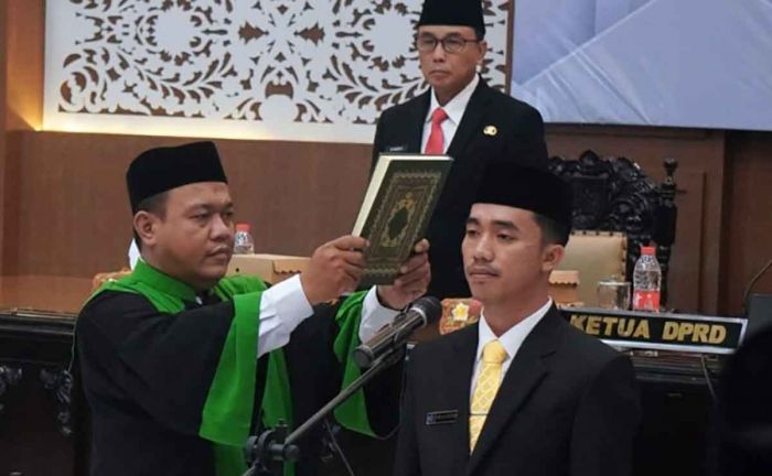 Guruh Dilantik Jadi Anggota PAW DPRD Kota Probolinggo Periode 2024-2029 Guruh Dilantik Jadi Anggota PAW DPRD Kota Probolinggo Periode 2024-2029