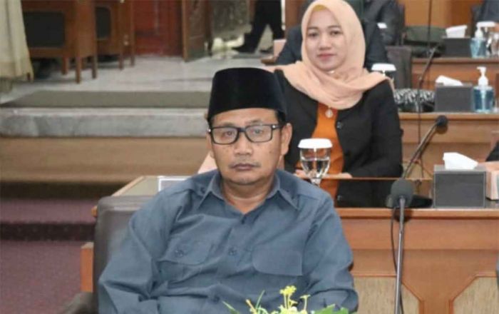 Anggota Banggar DPRD Gresik Ungkap Alasan BK Desa dari APBD 2023 Tak Cair Anggota Banggar DPRD Gresik Ungkap Alasan BK Desa dari APBD 2023 Tak Cair