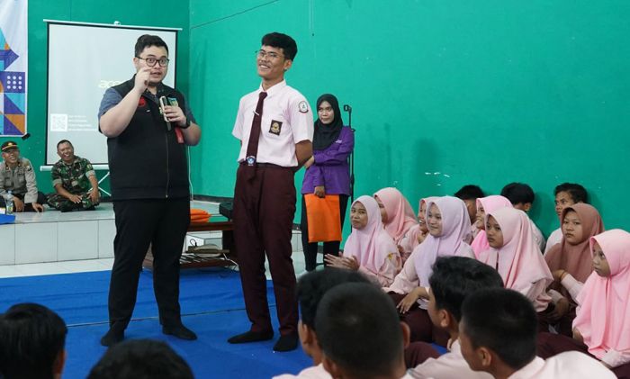 2023, Bupati Kediri Hadirkan Sekolah Gratis hingga Tingkatkan Kesejahteraan Guru non-ASN