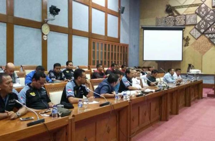 Komisi IX DPR RI Bakal Bentuk Pansus Usut Kasus PHK Sepihak 309 Karyawan PT Smelting Komisi IX DPR RI Bakal Bentuk Pansus Usut Kasus PHK Sepihak 309 Karyawan PT Smelting