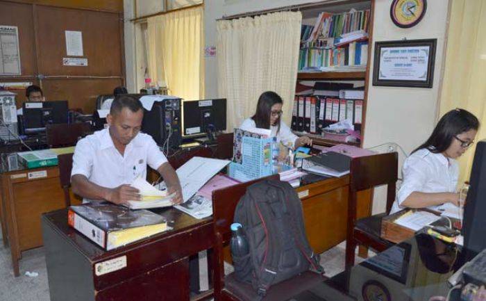 Bulan Ramadhan, PNS Pemkab Tulungagung Pulang Kerja Lebih Awal Bulan Ramadhan, PNS Pemkab Tulungagung Pulang Kerja Lebih Awal