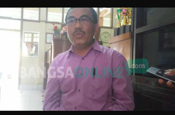 Kepsek SDN Lowokwaru 3 Malang Akui Setrum Muridnya, Ini Alasannya Kepsek SDN Lowokwaru 3 Malang Akui Setrum Muridnya, Ini Alasannya