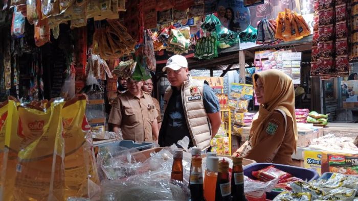 Pastikan Harga Beras Sesuai HET, Satgas Pangan Polres Pasuruan Sidak Pasar Tradisional