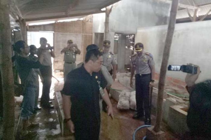 Lagi, Rumah Produksi Arak di Gedongombo Digerebek Petugas