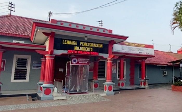 Positif Covid-19, 5 Warga Lapas Kelas IIB Mojokerto Jalani Isolasi Mandiri Positif Covid-19, 5 Warga Lapas Kelas IIB Mojokerto Jalani Isolasi Mandiri