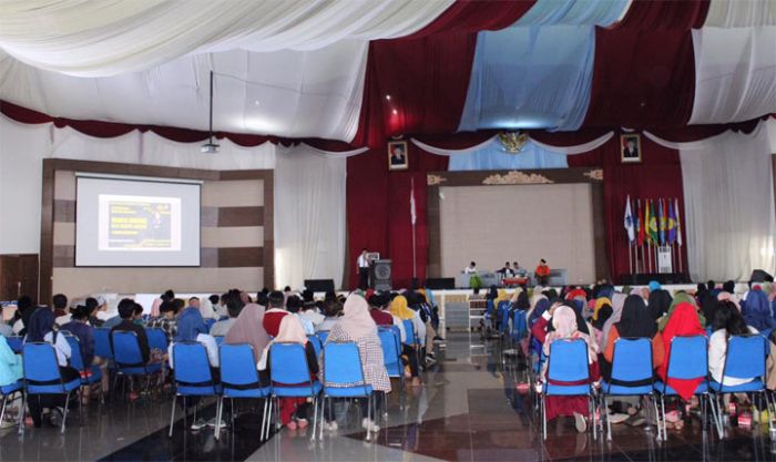 Prodi Sosiologi FISIB UTM Gelar Talk Show Tangkal Paham Radikalisme Prodi Sosiologi FISIB UTM Gelar Talk Show Tangkal Paham Radikalisme