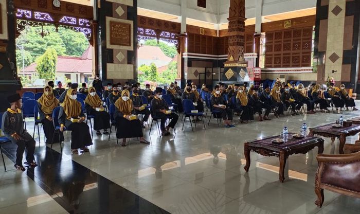 Lepas Kafilah MTQ XXIX Jatim, Bupati Tuban: Jaga Kesehatan Lepas Kafilah MTQ XXIX Jatim, Bupati Tuban: Jaga Kesehatan