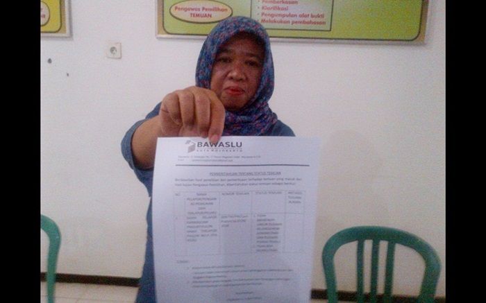 Panwaslu Kota Mojokerto Umumkan Status Paslon Nomor 4 Panwaslu Kota Mojokerto Umumkan Status Paslon Nomor 4