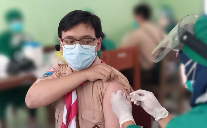 Persiapan Pembelajaran Tatap Muka, SMKN 1 Madiun Gelar Vaksinasi Untuk Pelajar Persiapan Pembelajaran Tatap Muka, SMKN 1 Madiun Gelar Vaksinasi Untuk Pelajar