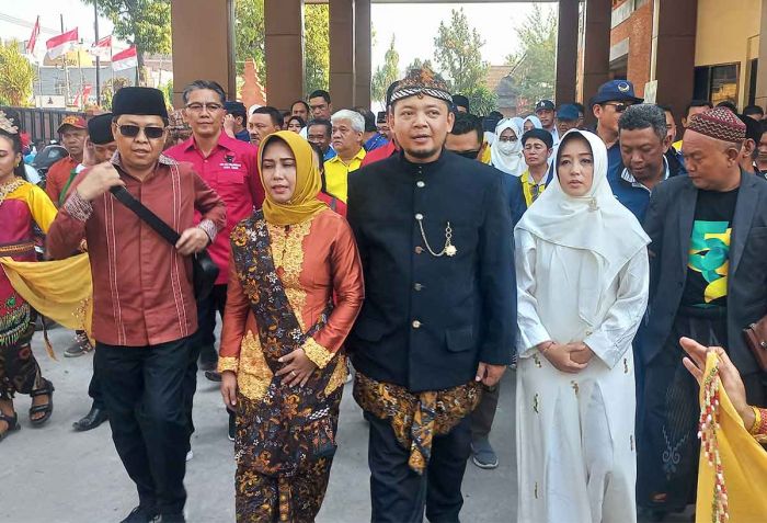 Resmi Daftar ke KPU Kota Mojokerto, Ning Ita Optimis Menang Resmi Daftar ke KPU Kota Mojokerto, Ning Ita Optimis Menang