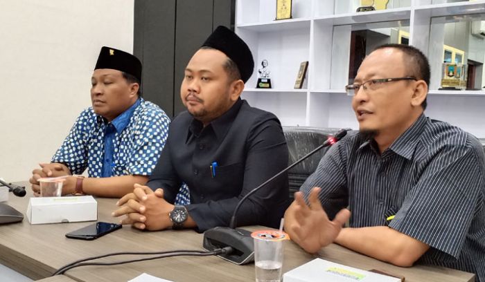DPRD Gresik Naikkan ADD Menjadi Rp 122 Miliar DPRD Gresik Naikkan ADD Menjadi Rp 122 Miliar