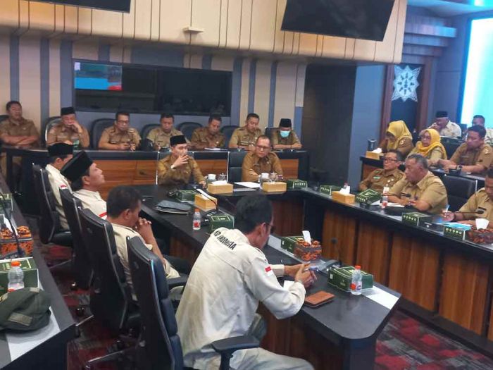 PKDI Gelar Audiensi dengan Bupati Mojokerto Bahas BK Desa, Gus Barra: Sesuai Keadilan dan Merata PKDI Gelar Audiensi dengan Bupati Mojokerto Bahas BK Desa, Gus Barra: Sesuai Keadilan dan Merata