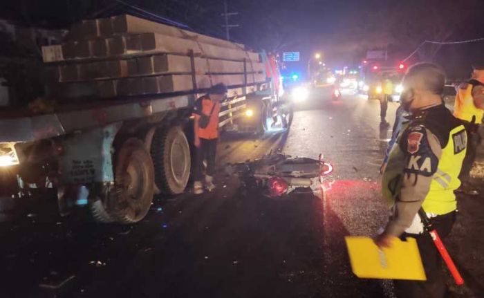 Tabrak Truk Parkir, Pegawai BRI di Tuban Tewas di Tempat Tabrak Truk Parkir, Pegawai BRI di Tuban Tewas di Tempat