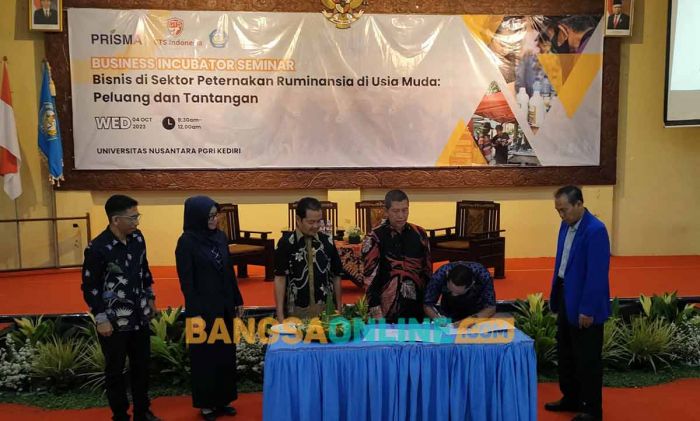 UNP Kediri MoU dengan PT Cipta Ternak Sehat dan Prisma UNP Kediri MoU dengan PT Cipta Ternak Sehat dan Prisma