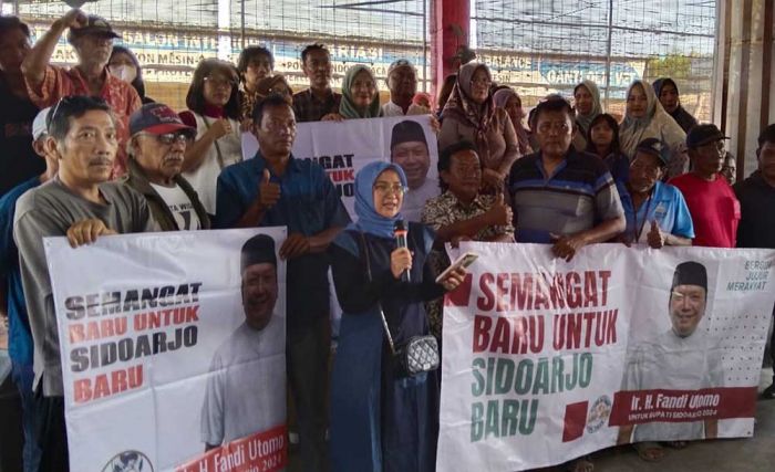 Relawan Srikandi Gibran Dukung Fandi Utomo Maju Pilbup Sidoarjo 2024 Relawan Srikandi Gibran Dukung Fandi Utomo Maju Pilbup Sidoarjo 2024