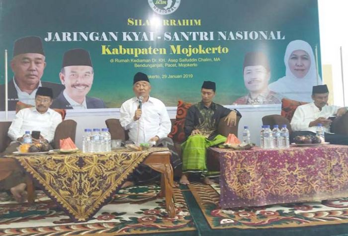 Target Jokowi Menang 80 Persen, Kiai Asep: Pilih Capres yang Salat Target Jokowi Menang 80 Persen, Kiai Asep: Pilih Capres yang Salat