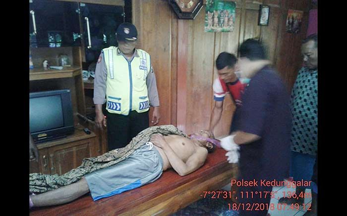 ​Lagi, Seorang Kakek Diduga Depresi Nekat Gantung Diri di Ngawi