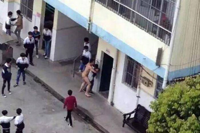 Karyawan Kampus Nekat Telanjang dan Berusaha Perkosa Mahasiswi 