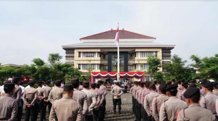 Polres Sidoarjo Siagakan 1.191 Personel dalam Operasi Ketupat Semeru 2024 Polres Sidoarjo Siagakan 1.191 Personel dalam Operasi Ketupat Semeru 2024