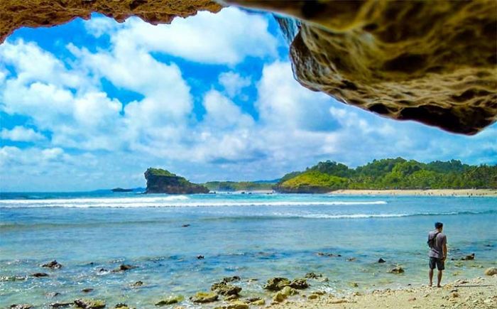 Pacitan Perlu Menjual Wisata Lain Selain Panorama Pacitan Perlu Menjual Wisata Lain Selain Panorama
