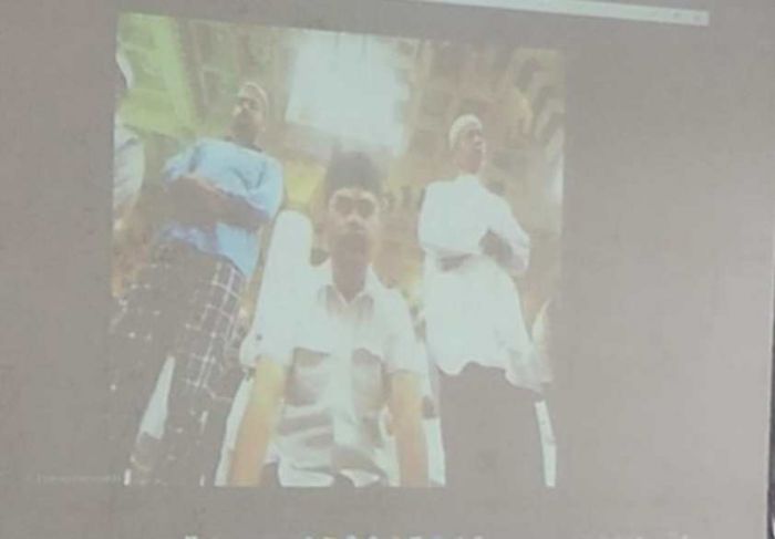 Dicopot saat Naik Haji, Direktur RSUD Bojonegoro Ikuti Sumpah Jabatan Sambil Ibadah di Masjid Nabawi Dicopot saat Naik Haji, Direktur RSUD Bojonegoro Ikuti Sumpah Jabatan Sambil Ibadah di Masjid Nabawi