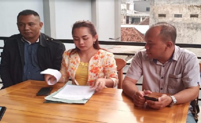 Ditengarai Lakukan Penipuan Investasi Tambang Pasir, Oknum Perangkat Desa Pesing Dipolisikan Ditengarai Lakukan Penipuan Investasi Tambang Pasir, Oknum Perangkat Desa Pesing Dipolisikan