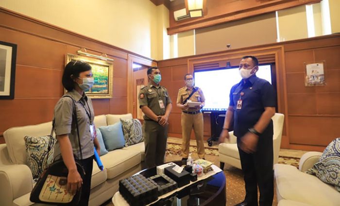 Satgas Covid-19 Surabaya Asesmen Kantor Pemprov Jatim, Sekda Minta Dilakukan Berkala Satgas Covid-19 Surabaya Asesmen Kantor Pemprov Jatim, Sekda Minta Dilakukan Berkala